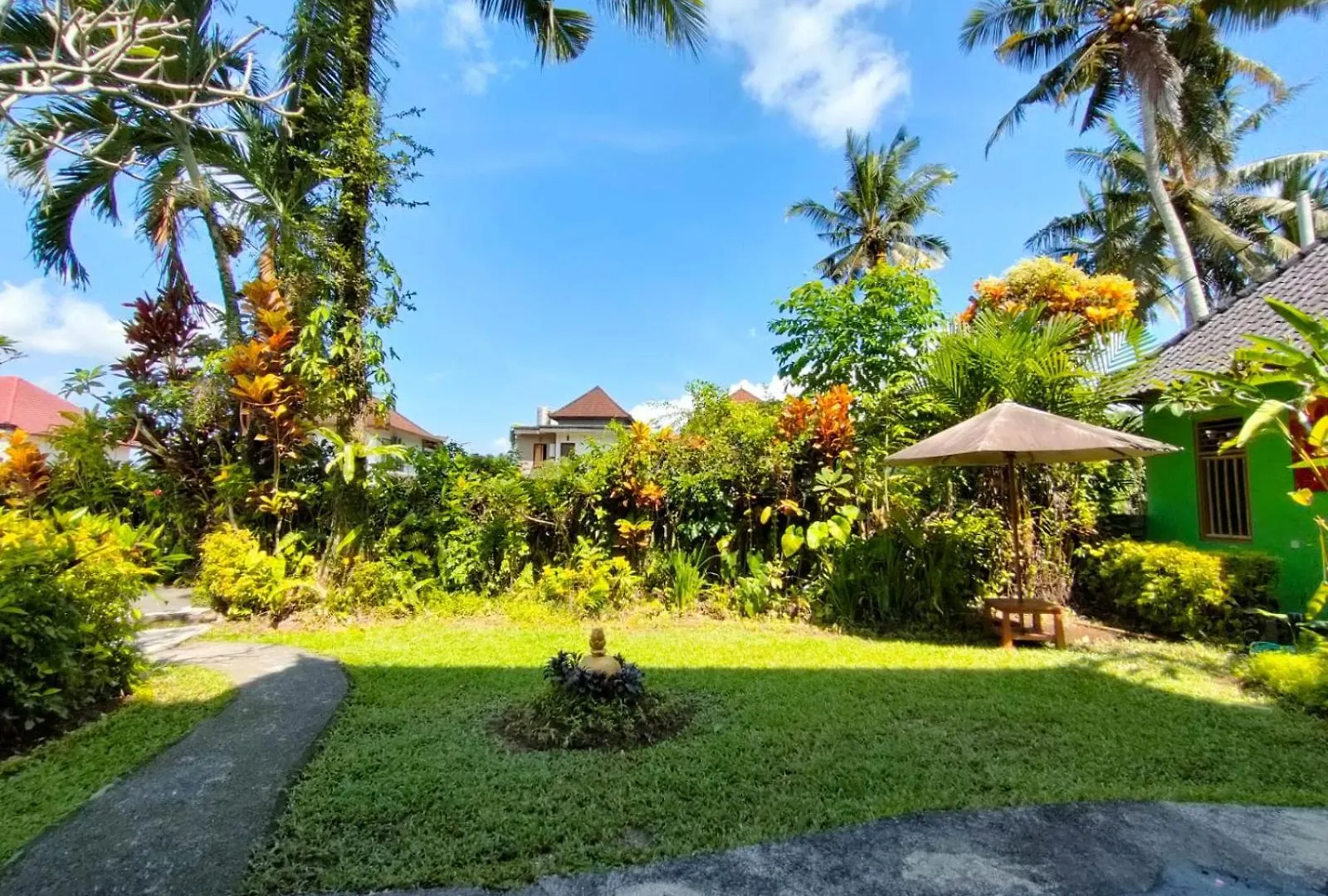Sri Sunari Quest House Villa Ubud